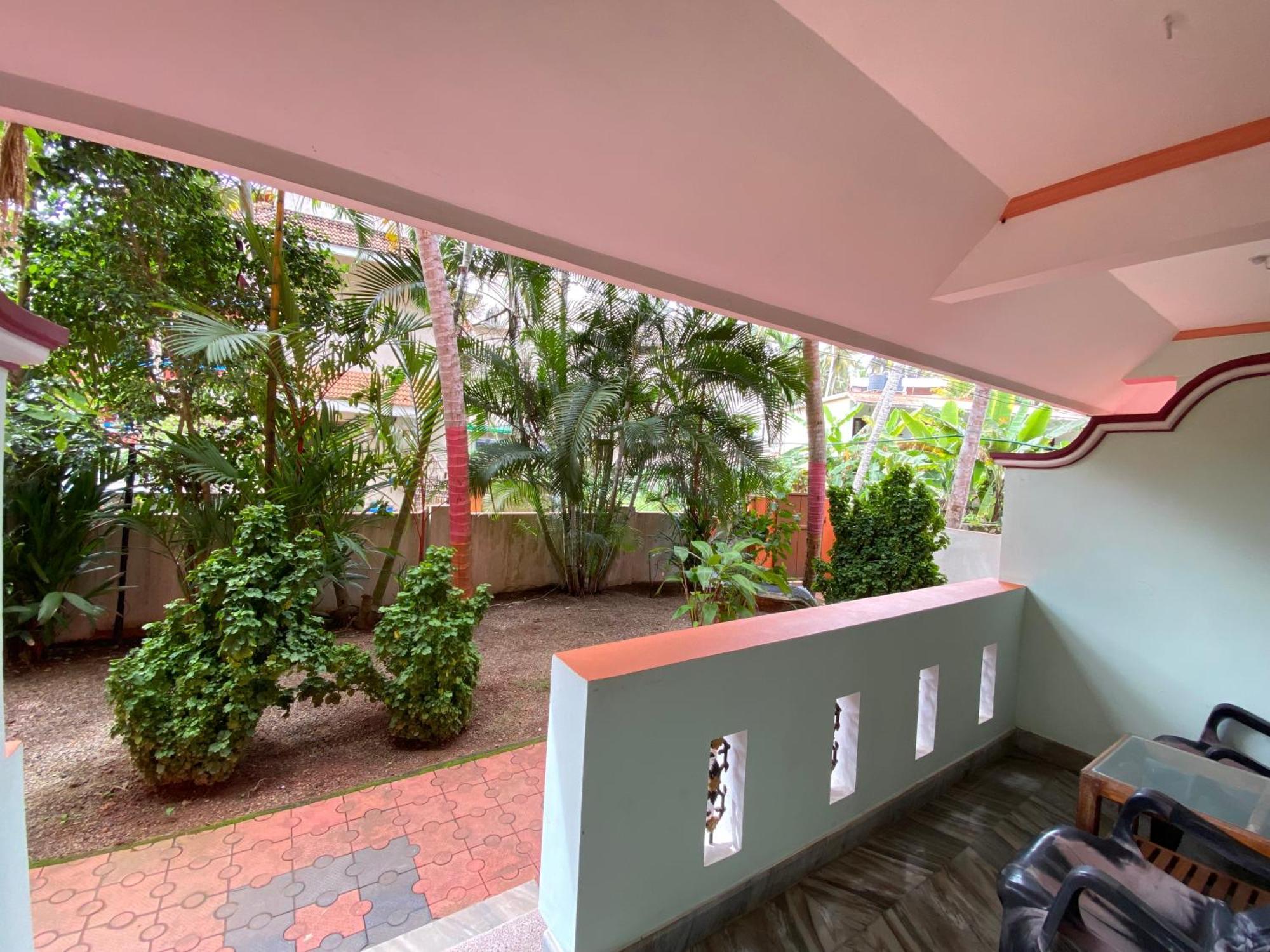 Packbag Comfort Bed & Breakfast Kovalam Εξωτερικό φωτογραφία