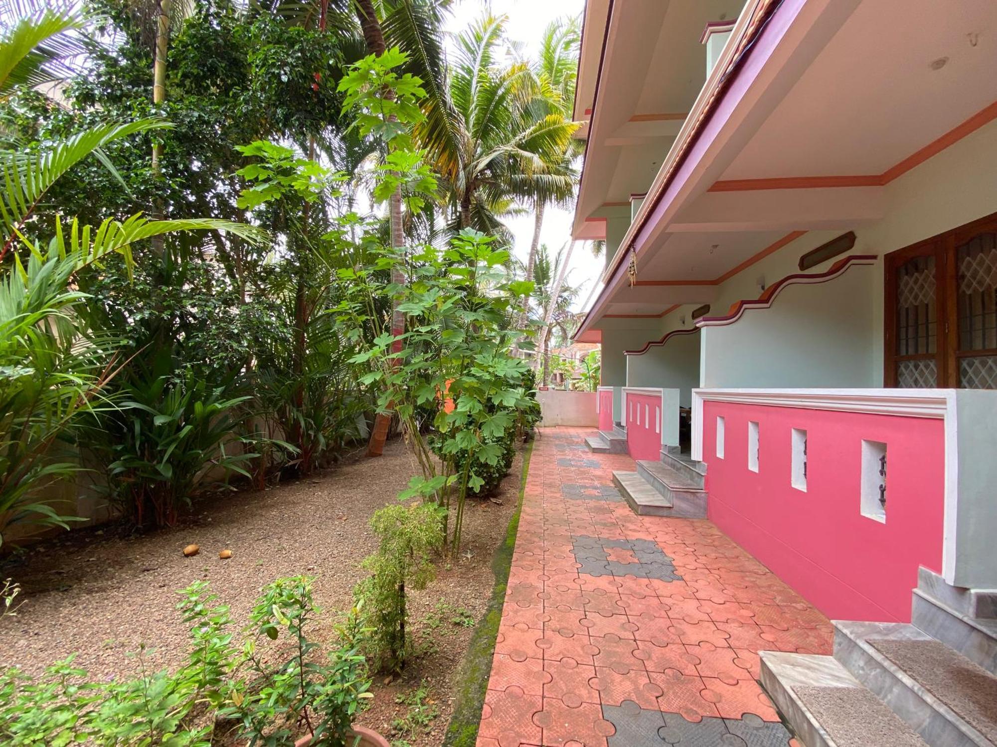 Packbag Comfort Bed & Breakfast Kovalam Εξωτερικό φωτογραφία