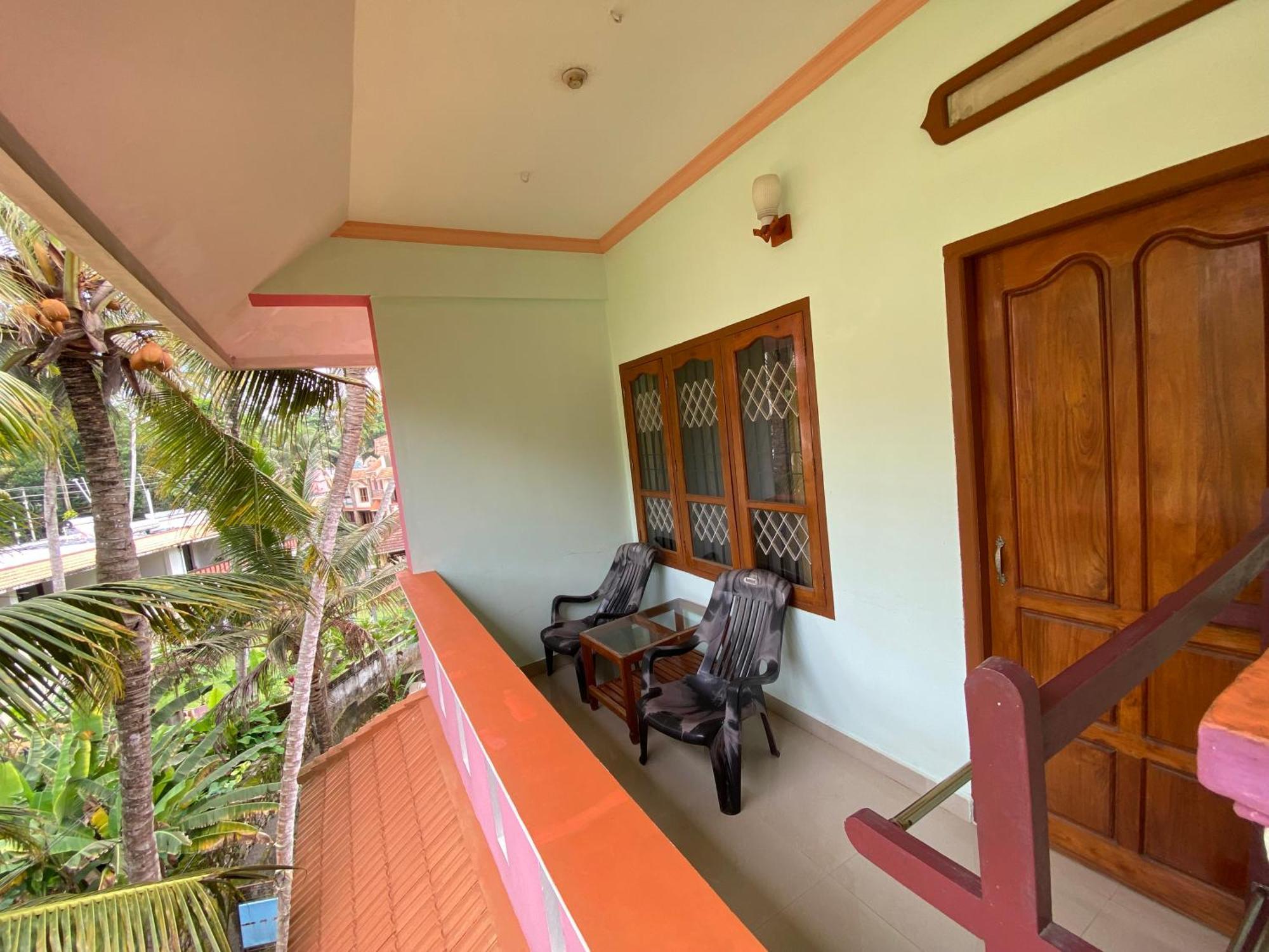 Packbag Comfort Bed & Breakfast Kovalam Εξωτερικό φωτογραφία